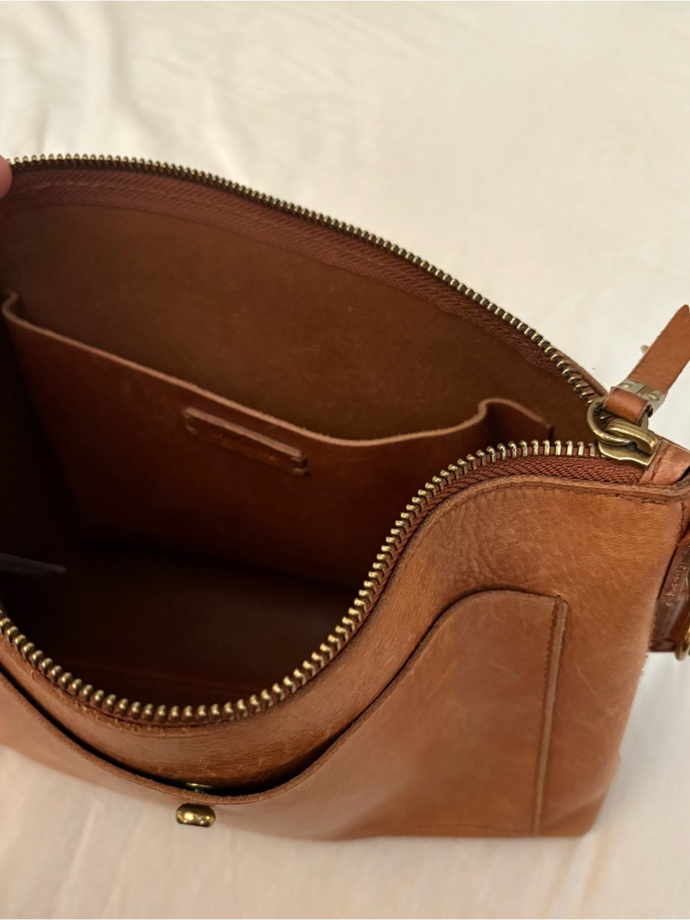 Madewell Cognac Leather Shoulder Bag - Picture 2 of 4